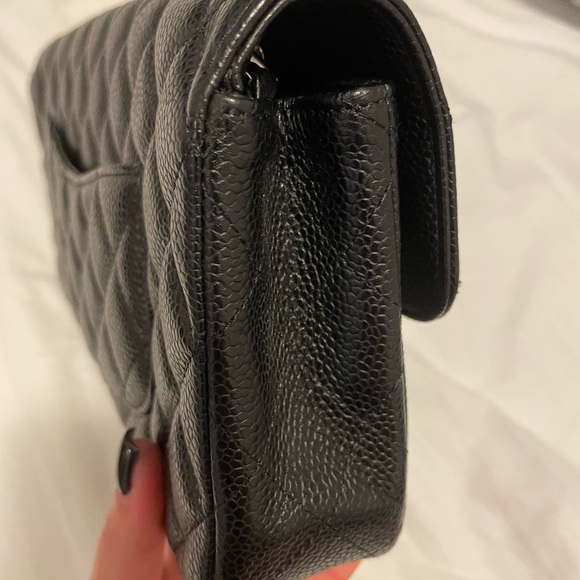 Chanel east west model black caviar single flap - Picture 10 of 10